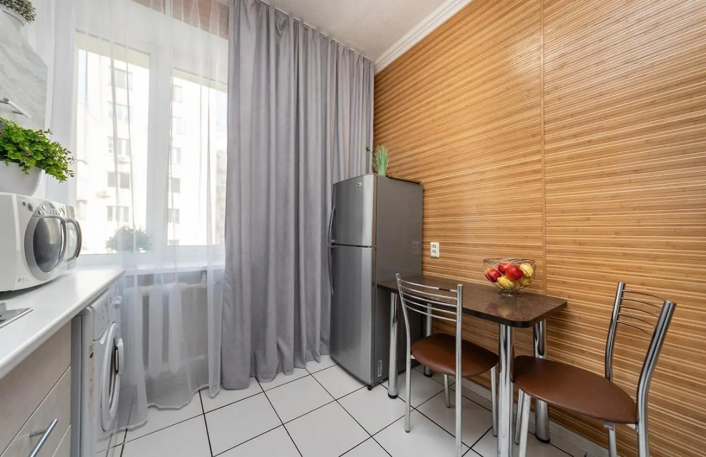 Apartment Затишна Квартира На Майдані, Крещатик Kyiv